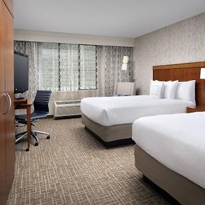 Queen Room Two Queen Beds